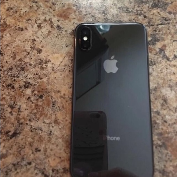 iPhone X 64 fb - Picture 4 of 4